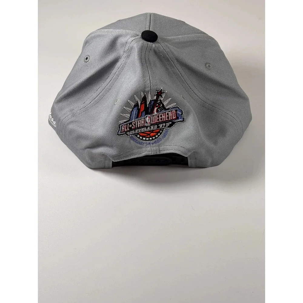 Mitchell & Ness 1997 NBA All-Star Game Weekend Cleveland Snapback Hat Cap New